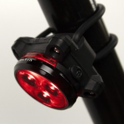 luz-trasera-bicicleta (1)